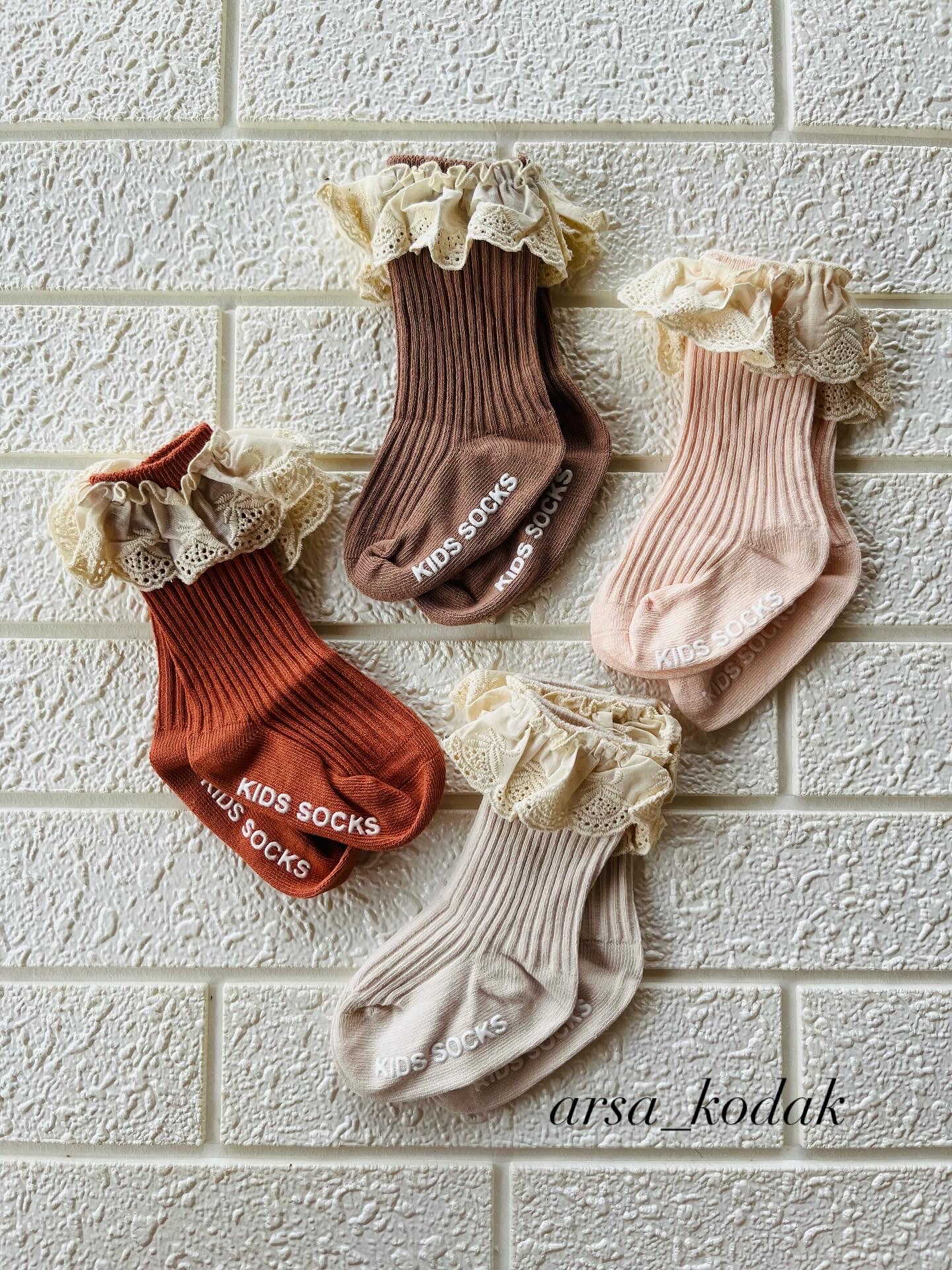 جوراب لب دانتل وارداتی ساق دار